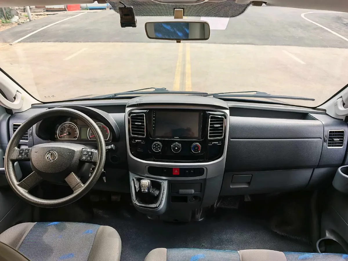 2021 DongFeng DFAC YuFeng 2.0T 136HP L4 6MT,autocango,china used car exporter,china ev exporter,chinese used car exporter,chinese used ev exporter