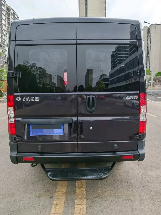 2021 DongFeng DFAC YuFeng 2.0T 136HP L4 6MT,autocango,china used car exporter,china ev exporter,chinese used car exporter,chinese used ev exporter