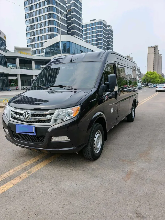2021 DongFeng DFAC YuFeng 2.0T 136HP L4 6MT,autocango,china used car exporter,china ev exporter,chinese used car exporter,chinese used ev exporter