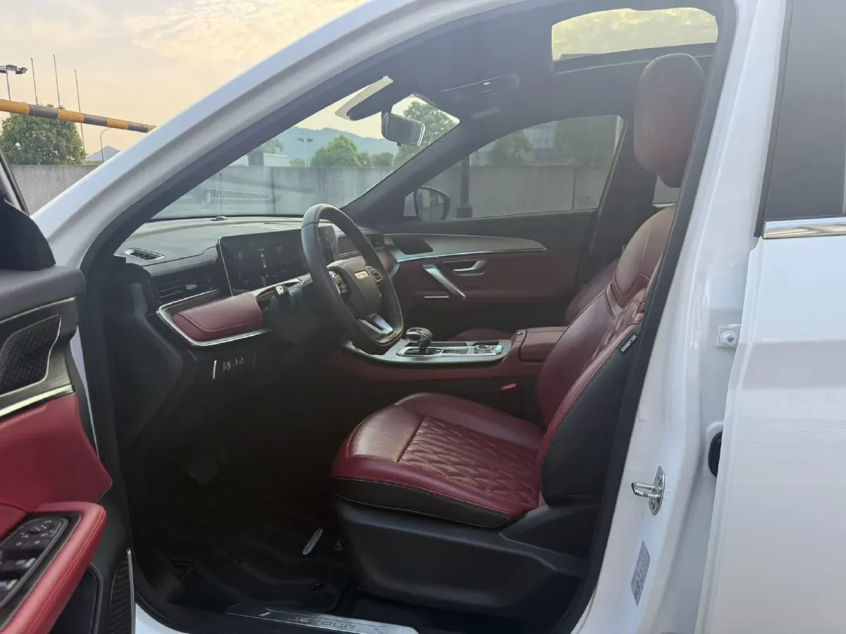 2024 Jetour X70 Plus 1.5T 156HP L4 6DCT,autocango,china used car exporter,china ev exporter,chinese used car exporter,chinese used ev exporter