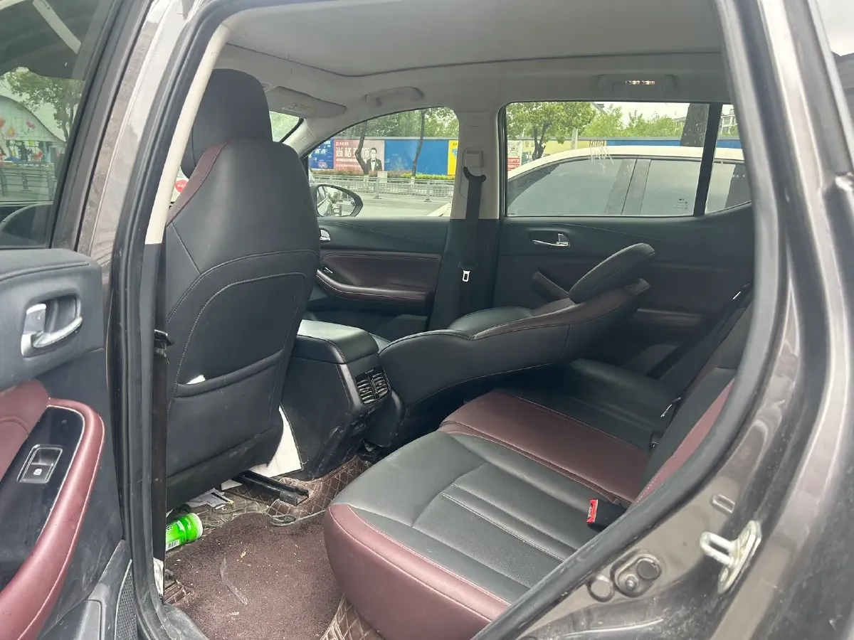 2019 GAC Trumpchi GS4 1.5T 169HP L4 6AT,autocango,china used car exporter,china ev exporter,chinese used car exporter,chinese used ev exporter