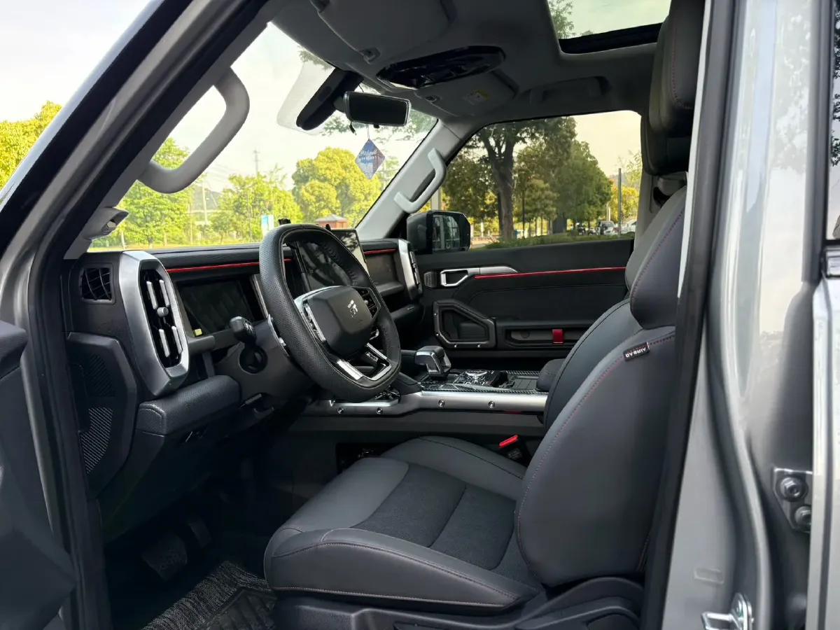 2023 Jetour Traveller 1.5T 184HP L4 7DCT,autocango,china used car exporter,china ev exporter,chinese used car exporter,chinese used ev exporter