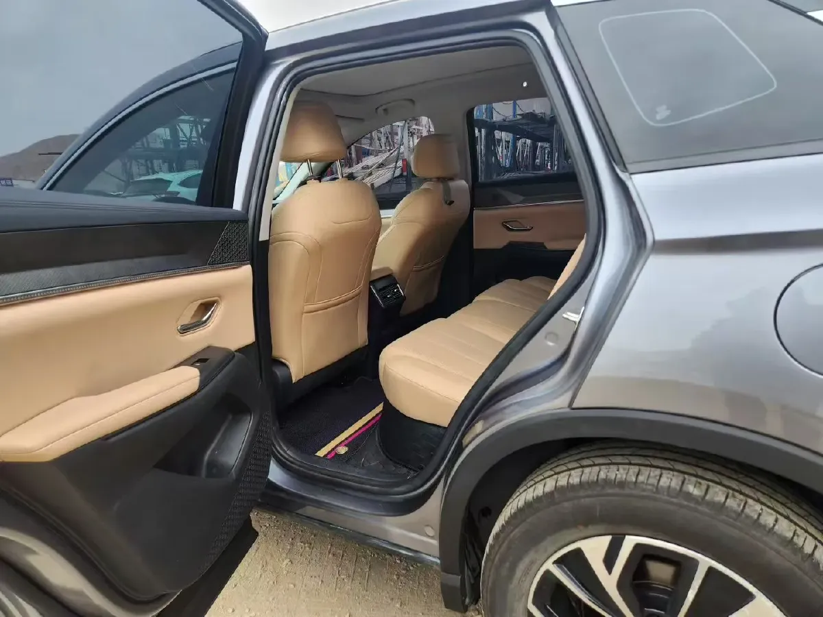 2025 BYD Song Pro 1.5L 101HP L4 E-CVT PHEV 18.3KWH,autocango,china used car exporter,china ev exporter,chinese used car exporter,chinese used ev exporter