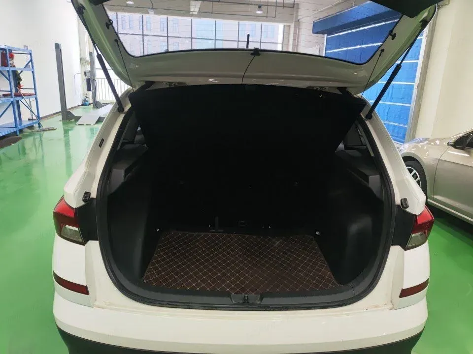 2022 Skoda Kamiq 1.5L 112HP L4 6AT,autocango,china used car exporter,china ev exporter,chinese used car exporter,chinese used ev exporter