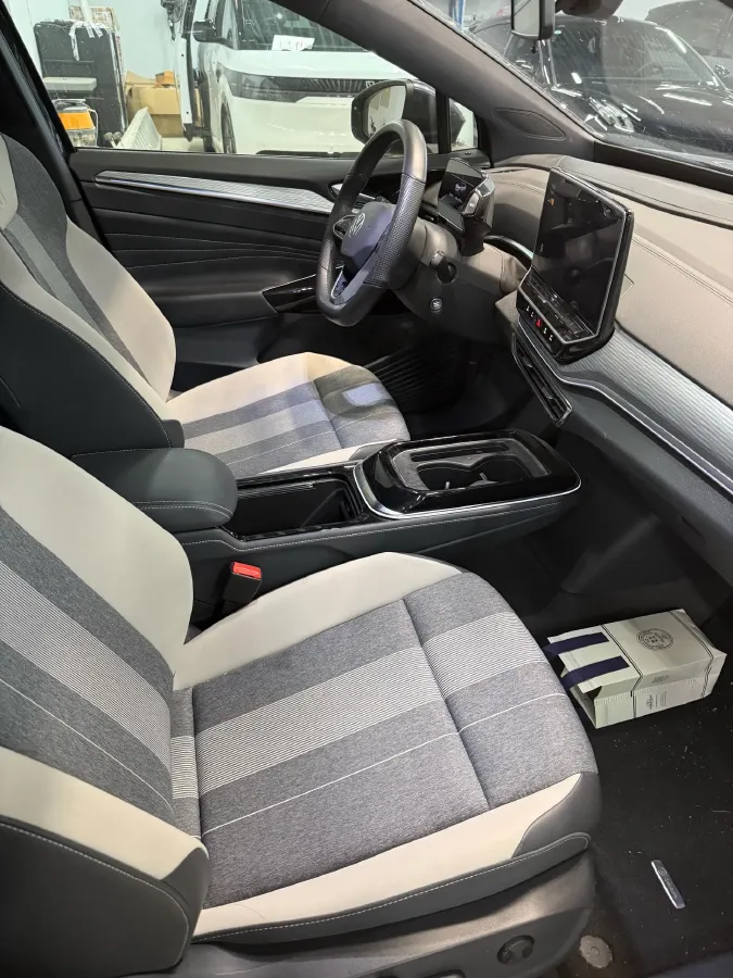 2024 Volkswagen ID.4 Crozz BEV 55.7KWH,autocango,china used car exporter,china ev exporter,chinese used car exporter,chinese used ev exporter