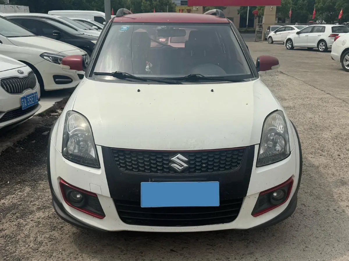 2015 LiFan 720 1.8L 133HP L4 CVT,autocango,china used car exporter,china ev exporter,chinese used car exporter,chinese used ev exporter