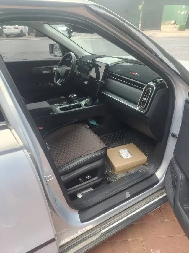 2023 Chery Exploration 06 1.6T 197HP L4 7DCT,autocango,china used car exporter,china ev exporter,chinese used car exporter,chinese used ev exporter