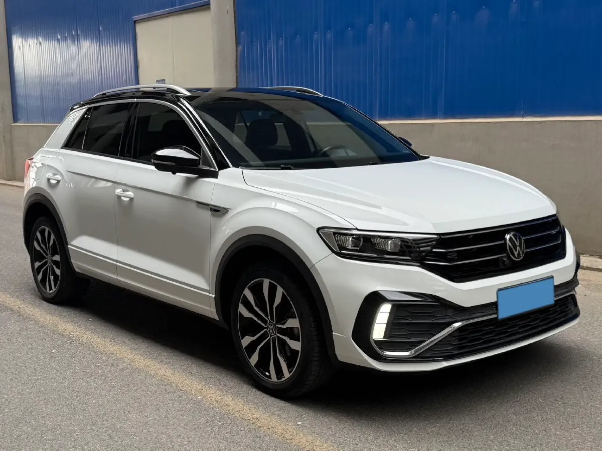 2022 Volkswagen T-Roc 1.4T 150HP L4 7DCT,autocango,china used car exporter,china ev exporter,chinese used car exporter,chinese used ev exporter