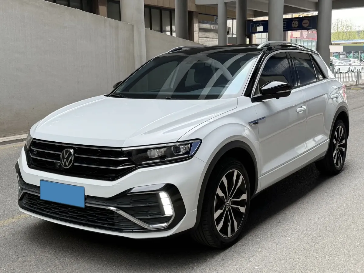 2022 Volkswagen T-Roc 1.4T 150HP L4 7DCT,autocango,china used car exporter,china ev exporter,chinese used car exporter,chinese used ev exporter