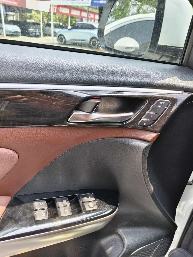 2017 GAC Trumpchi GS8 2.0T 201HP L4 6AT,autocango,china used car exporter,china ev exporter,chinese used car exporter,chinese used ev exporter