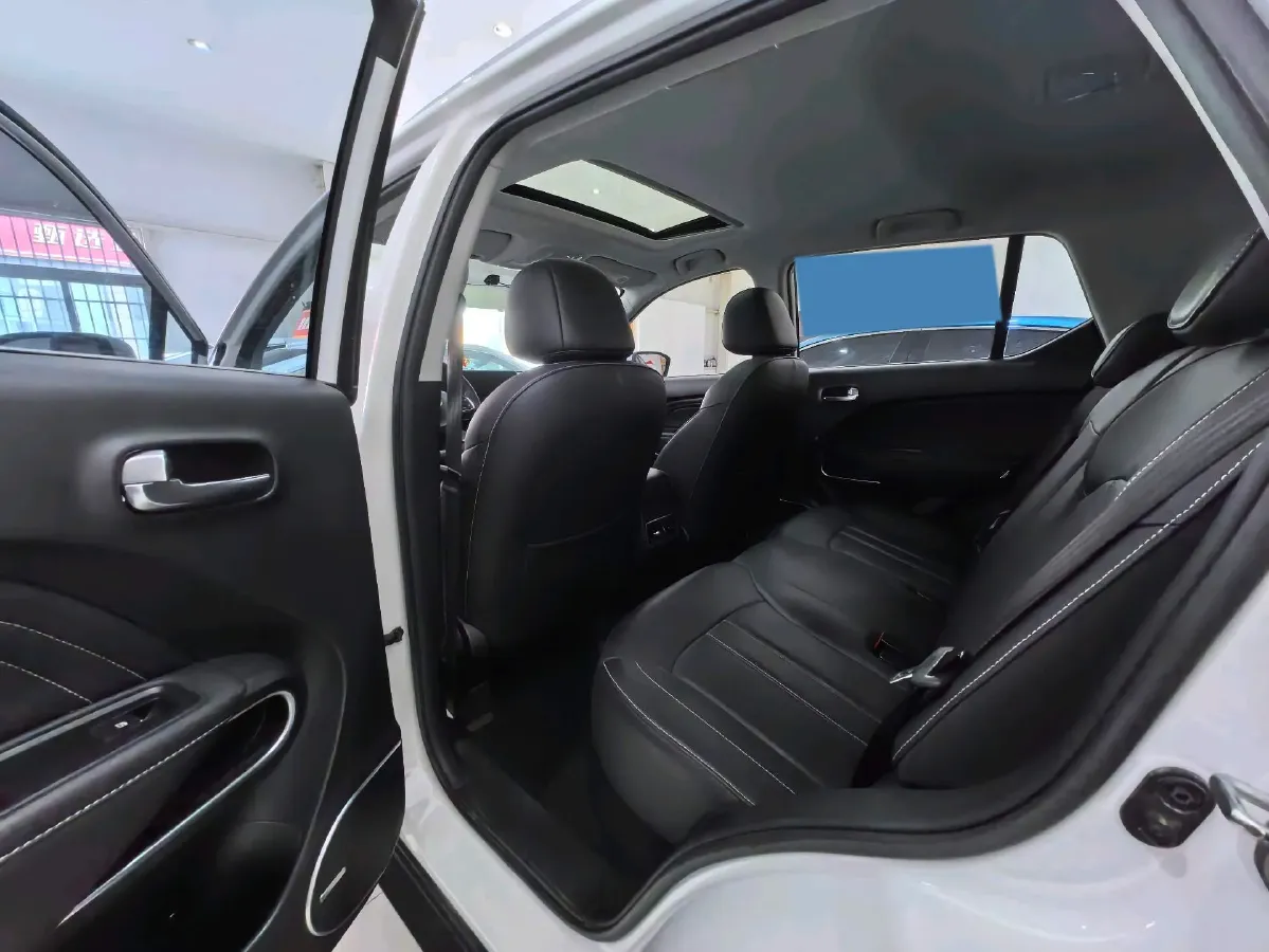 2021 GAC Trumpchi GS3 1.5T 169HP L4 6AT,autocango,china used car exporter,china ev exporter,chinese used car exporter,chinese used ev exporter