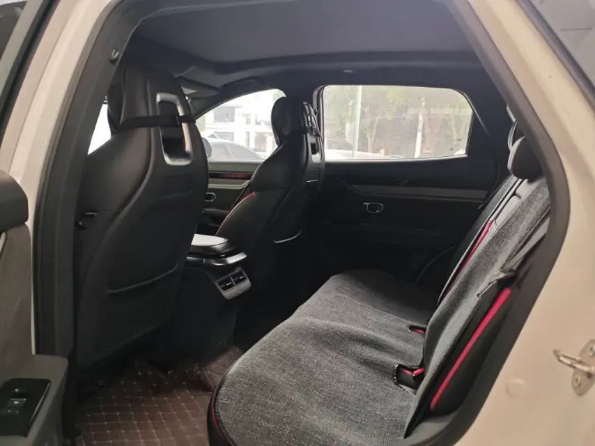 2022 Jetour DASHING 1.6T 197HP L4 7DCT,autocango,china used car exporter,china ev exporter,chinese used car exporter,chinese used ev exporter