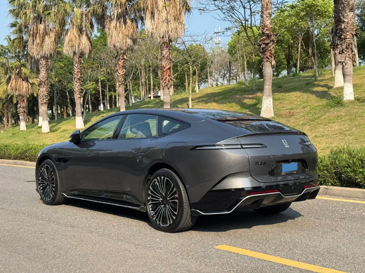 2026 Avatr 12 BEV,autocango,china used car exporter,china ev exporter,chinese used car exporter,chinese used ev exporter