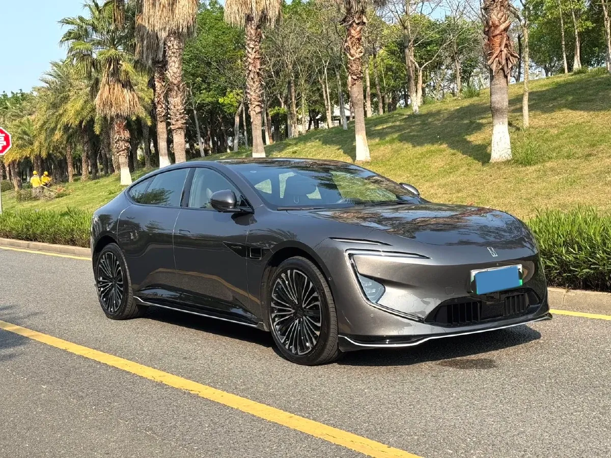 2026 Avatr 12 BEV,autocango,china used car exporter,china ev exporter,chinese used car exporter,chinese used ev exporter