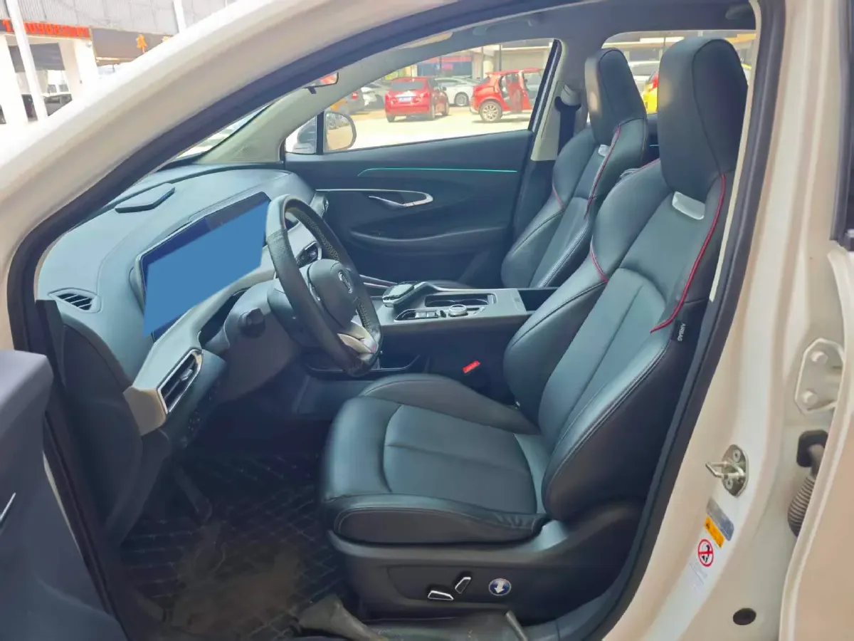 2020 ChangAn UNI-T 1.5T 180HP L4 7DCT,autocango,china used car exporter,china ev exporter,chinese used car exporter,chinese used ev exporter