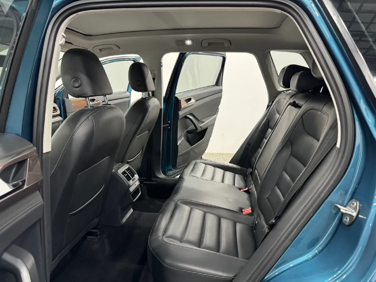 2021 Volkswagen Tharu 1.4T 150HP L4 7DCT,autocango,china used car exporter,china ev exporter,chinese used car exporter,chinese used ev exporter