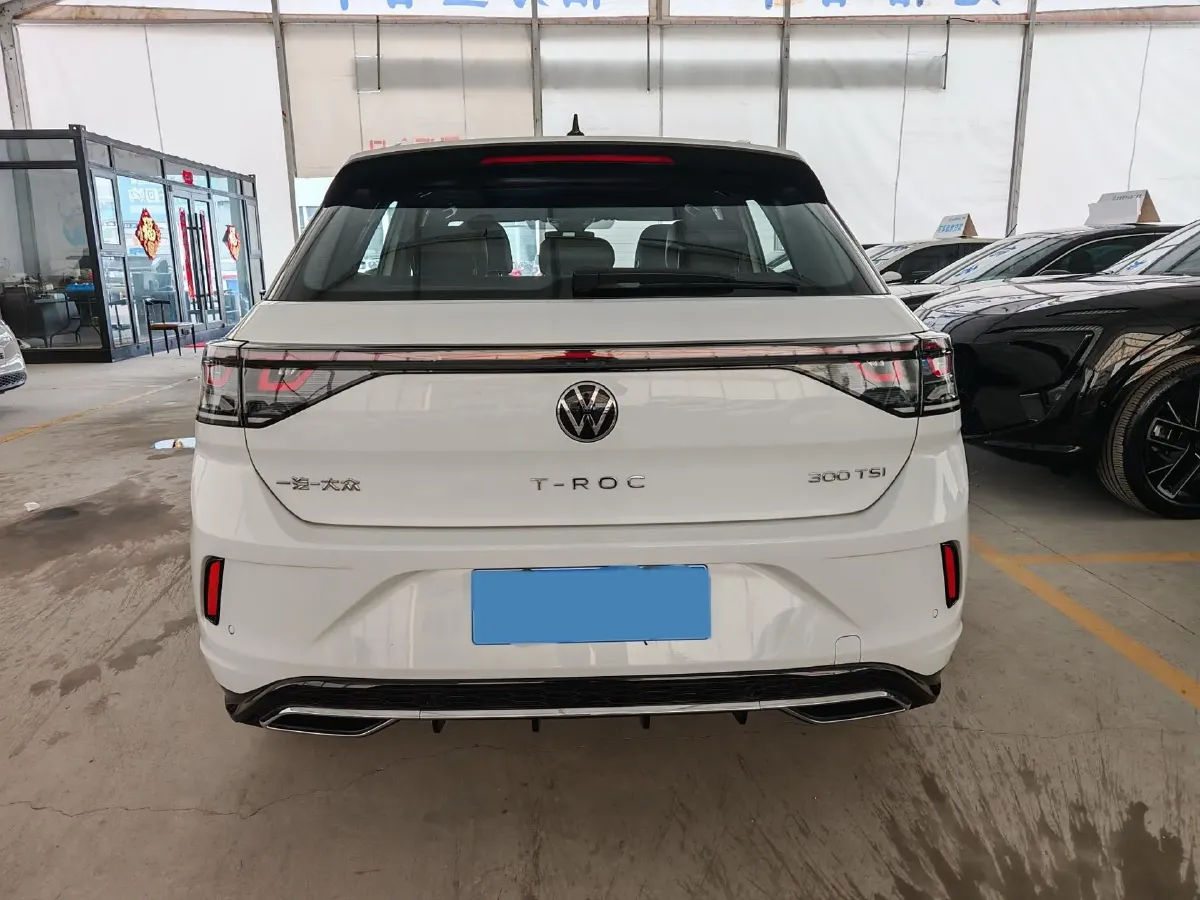 2024 Volkswagen T-Roc 1.5T 160HP L4 7DCT,autocango,china used car exporter,china ev exporter,chinese used car exporter,chinese used ev exporter