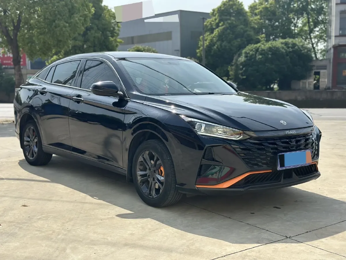 2023 DongFeng Aeolus YiXuan 1.5L 125HP L4 6DCT,autocango,china used car exporter,china ev exporter,chinese used car exporter,chinese used ev exporter