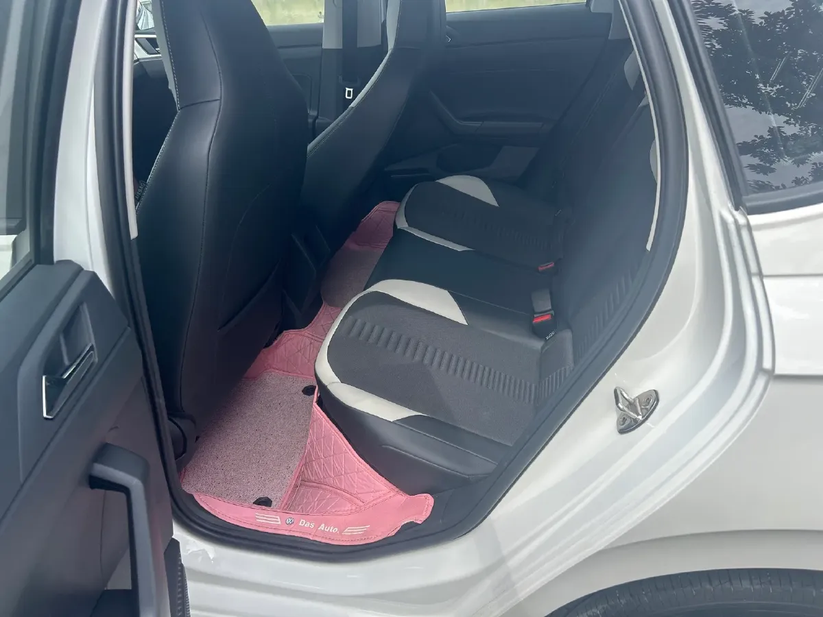 2019 Volkswagen Polo 1.5L 113HP L4 6AT,autocango,china used car exporter,china ev exporter,chinese used car exporter,chinese used ev exporter