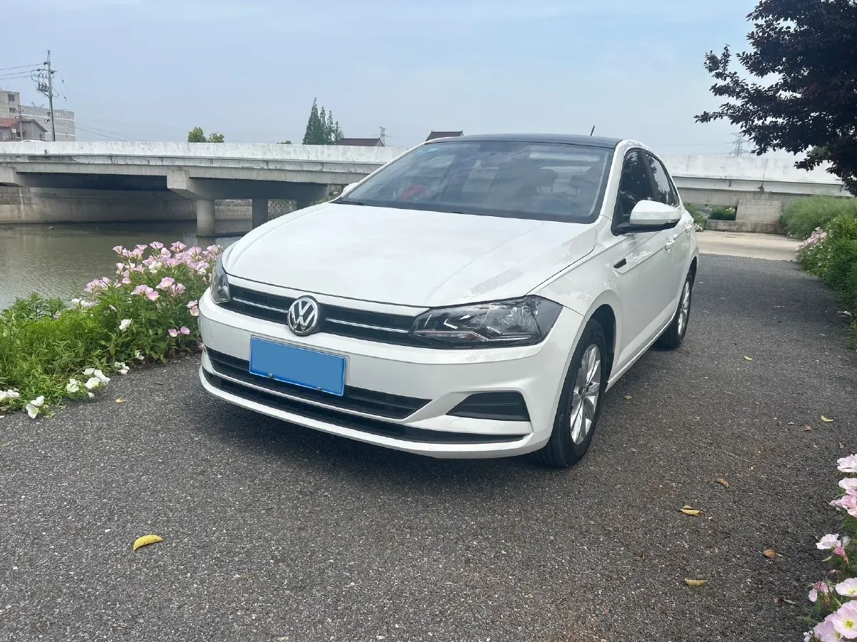 2019 Volkswagen Polo 1.5L 113HP L4 6AT,autocango,china used car exporter,china ev exporter,chinese used car exporter,chinese used ev exporter