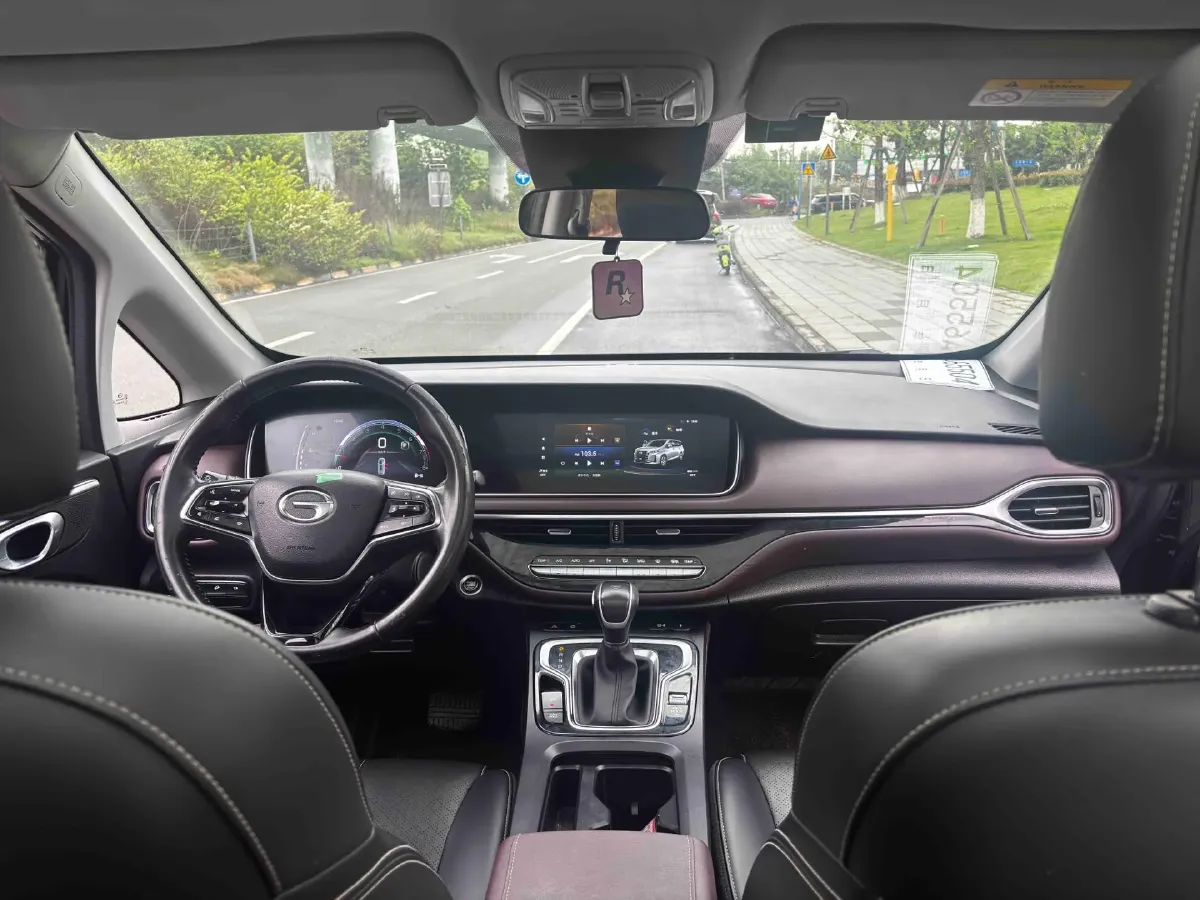 2021 GAC Trumpchi M6 1.5T 169HP L4 7DCT,autocango,china used car exporter,china ev exporter,chinese used car exporter,chinese used ev exporter