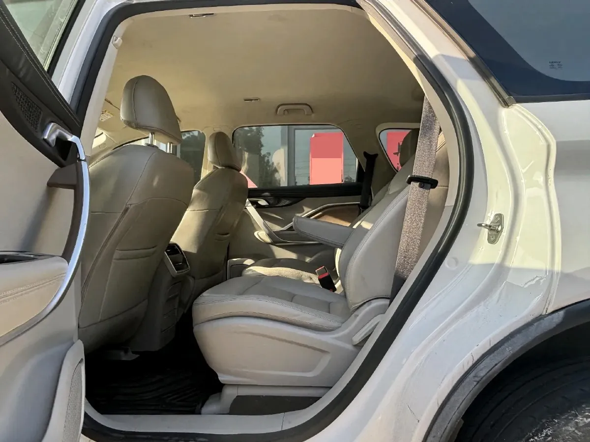 2019 Geely JiaJi 1.8T 184HP L4 6AT,autocango,china used car exporter,china ev exporter,chinese used car exporter,chinese used ev exporter