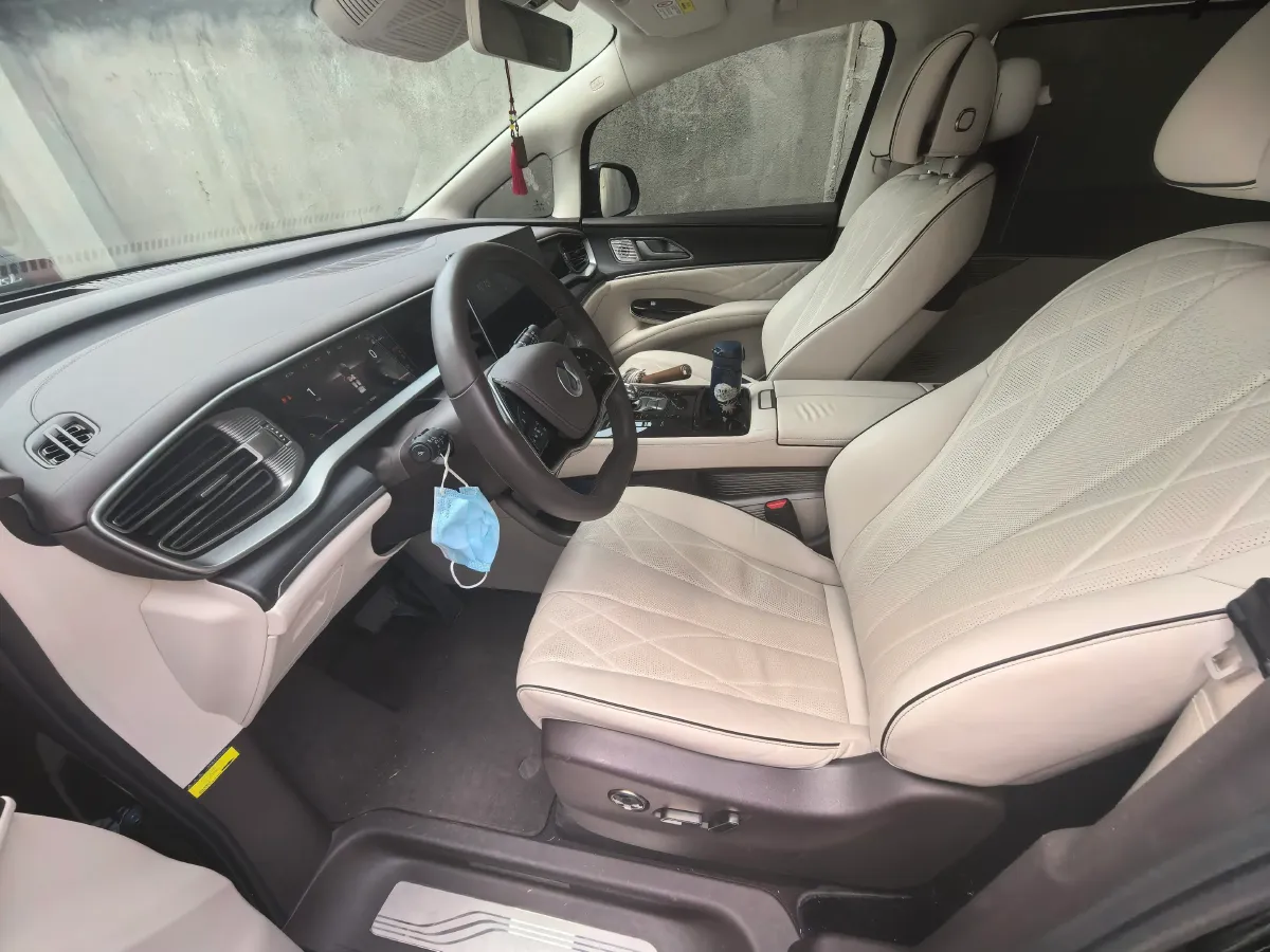 2024 Denza D9 1.5T 139HP L4 E-CVT PHEV 40KWH,autocango,china used car exporter,china ev exporter,chinese used car exporter,chinese used ev exporter