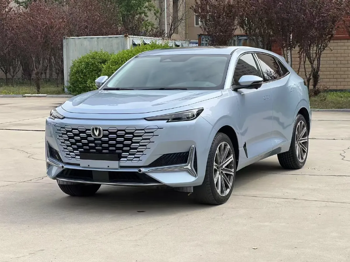 2021 ChangAn UNI-K 2.0T 233HP L4 8AT,autocango,china used car exporter,china ev exporter,chinese used car exporter,chinese used ev exporter