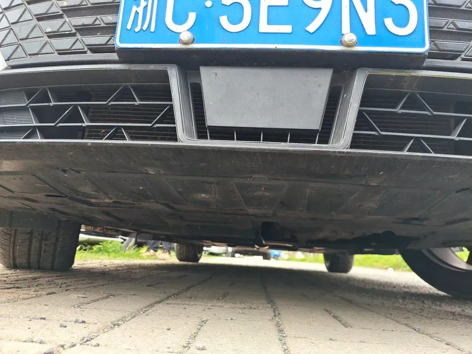 2022 ChangAn UNI-V 1.5T 188HP L4 7DCT,autocango,china used car exporter,china ev exporter,chinese used car exporter,chinese used ev exporter