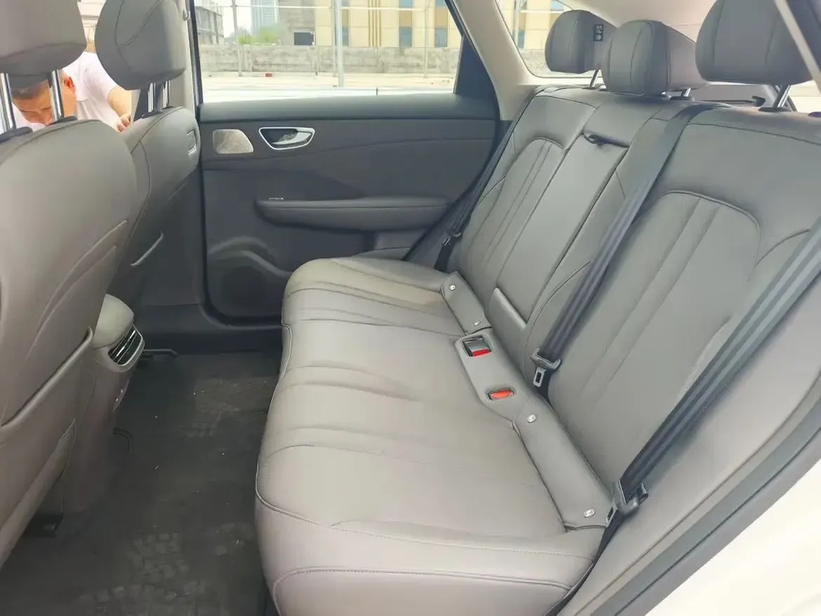 2025 HIMA Shangjie H5 BEV,autocango,china used car exporter,china ev exporter,chinese used car exporter,chinese used ev exporter