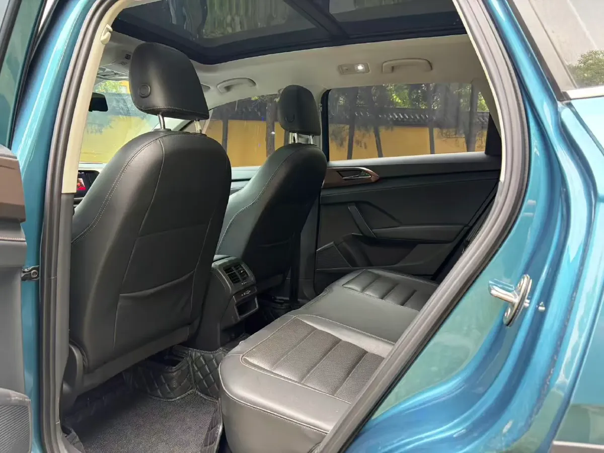 2021 Volkswagen Tharu 1.4T 150HP L4 7DCT,autocango,china used car exporter,china ev exporter,chinese used car exporter,chinese used ev exporter