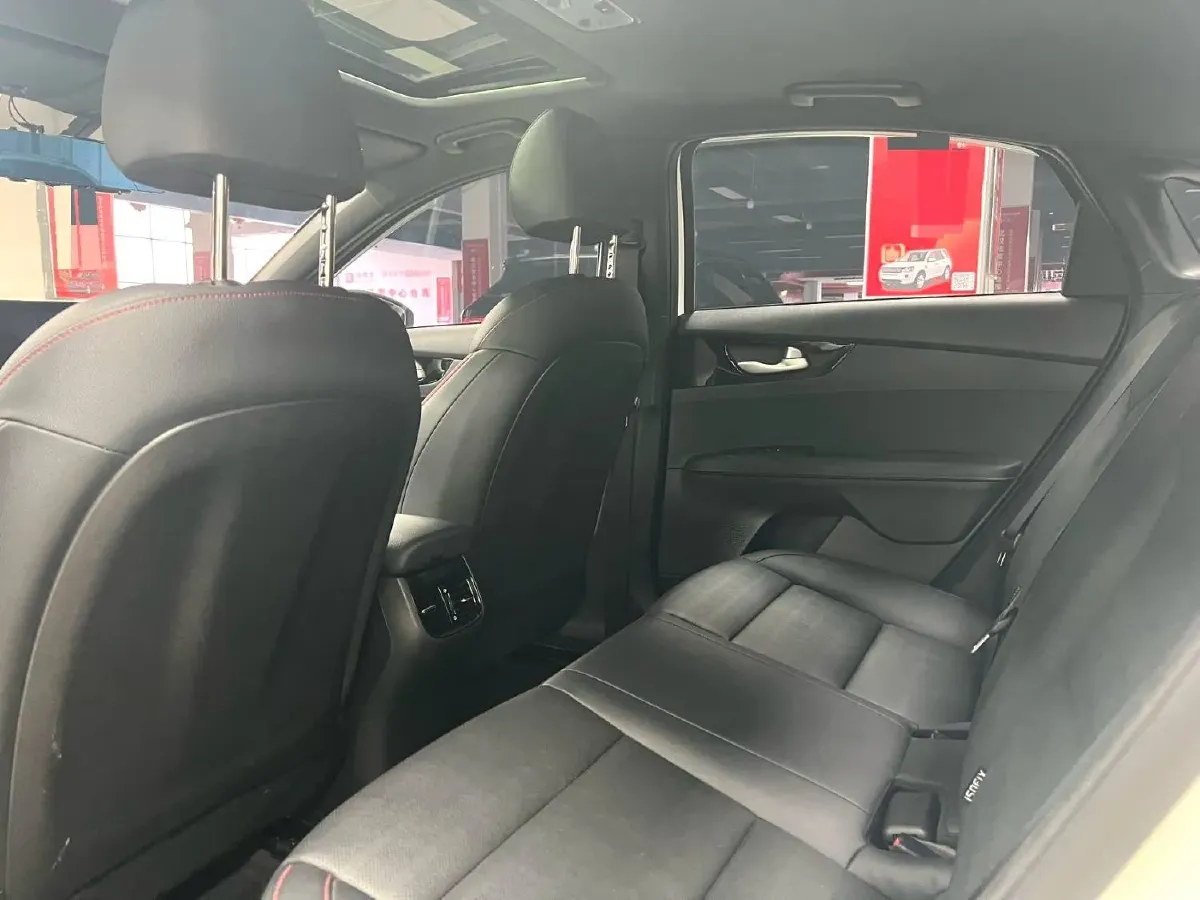 2021 Kia K3 1.4T 130HP L4 7DCT,autocango,china used car exporter,china ev exporter,chinese used car exporter,chinese used ev exporter