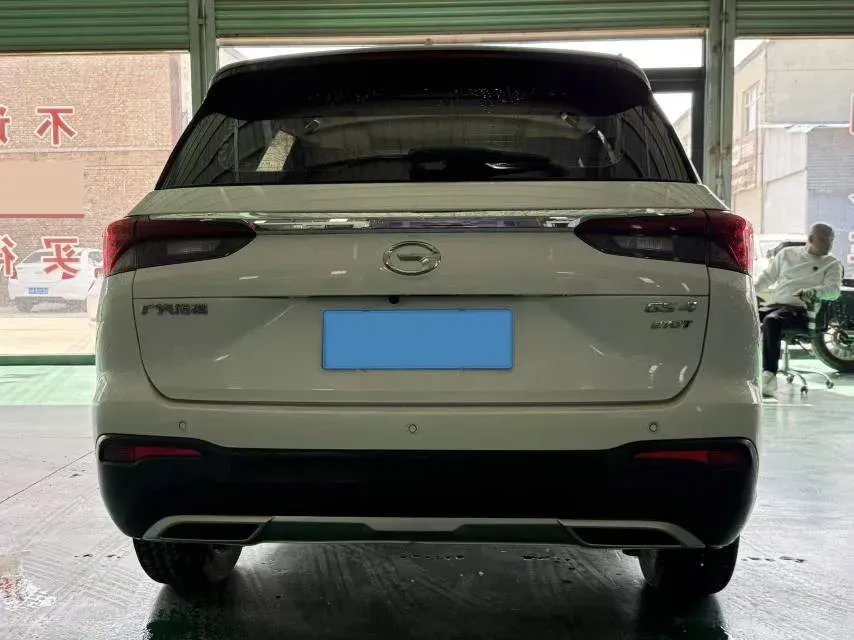 2021 GAC Trumpchi GS4 1.5T 169HP L4 6AT,autocango,china used car exporter,china ev exporter,chinese used car exporter,chinese used ev exporter