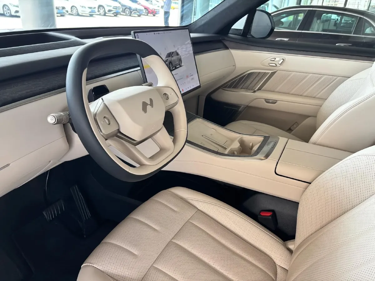 2025 ONVO L90 BEV,autocango,china used car exporter,china ev exporter,chinese used car exporter,chinese used ev exporter