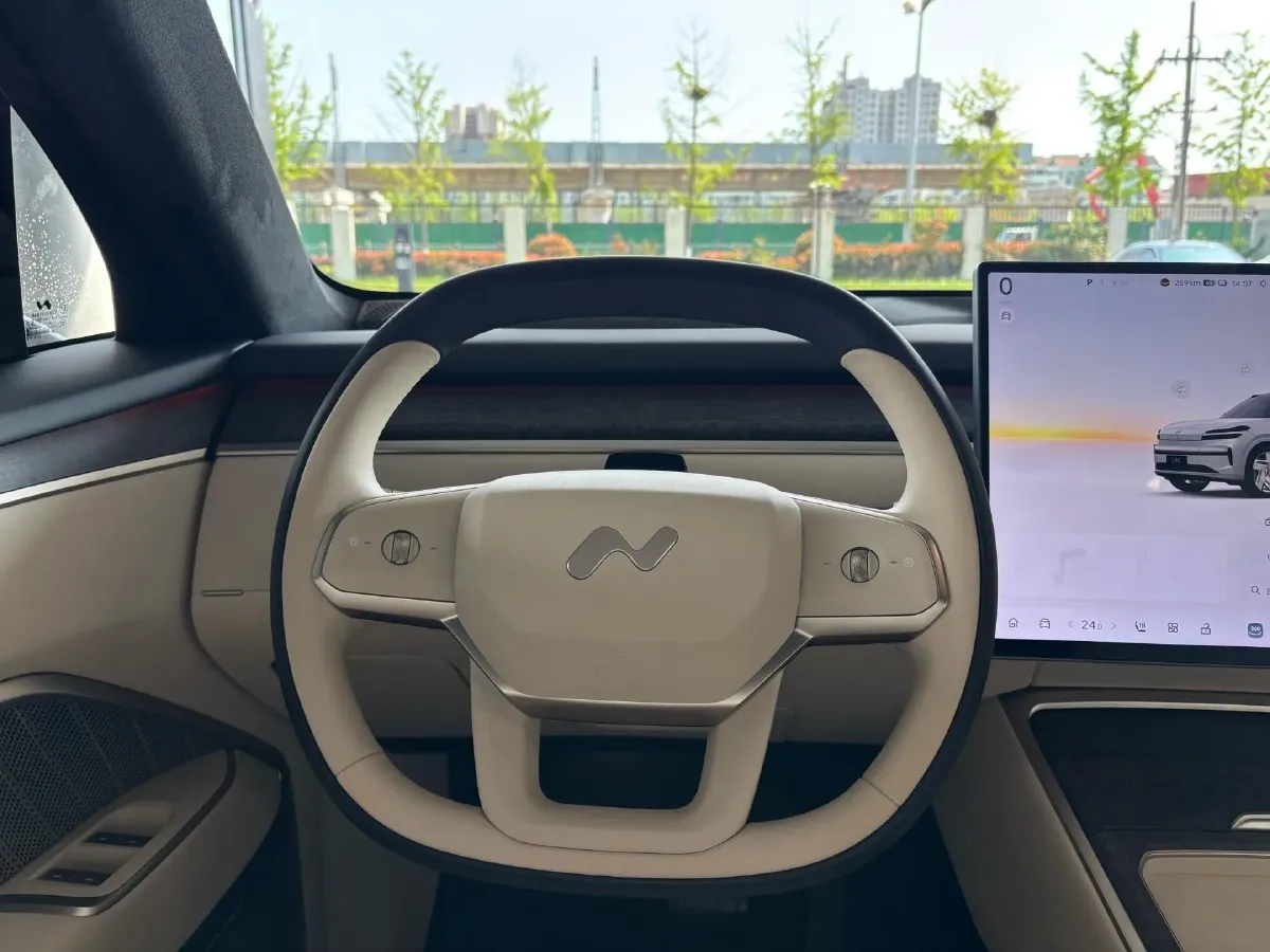 2025 ONVO L90 BEV,autocango,china used car exporter,china ev exporter,chinese used car exporter,chinese used ev exporter