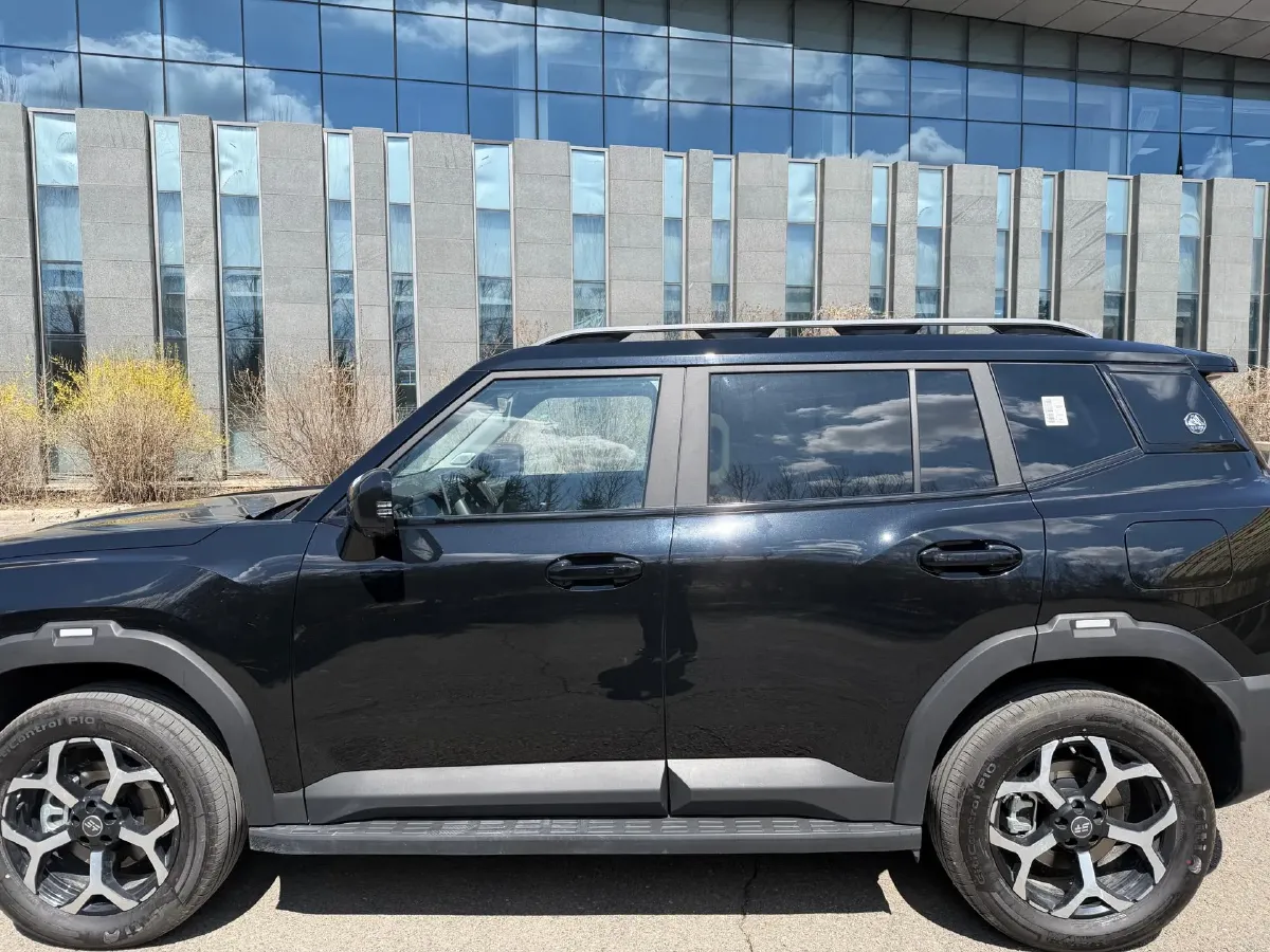 2025 MAXUS XinTu V70 2.0T 150HP L4 9AT,autocango,china used car exporter,china ev exporter,chinese used car exporter,chinese used ev exporter