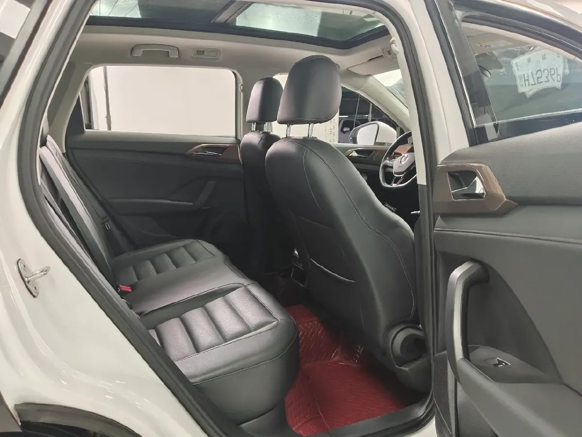 2021 Volkswagen Tharu 1.4T 150HP L4 7DCT,autocango,china used car exporter,china ev exporter,chinese used car exporter,chinese used ev exporter