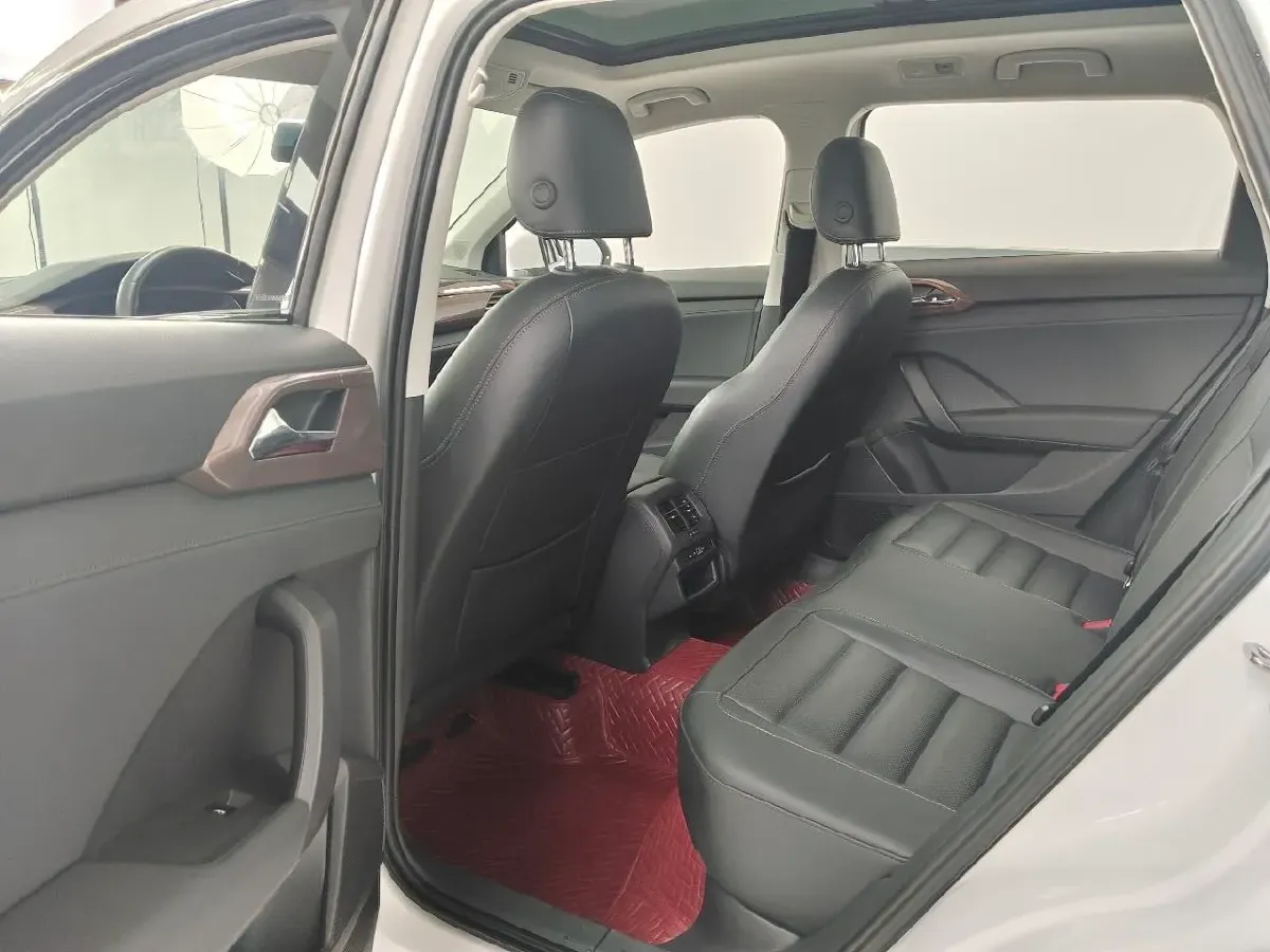 2021 Volkswagen Tharu 1.4T 150HP L4 7DCT,autocango,china used car exporter,china ev exporter,chinese used car exporter,chinese used ev exporter