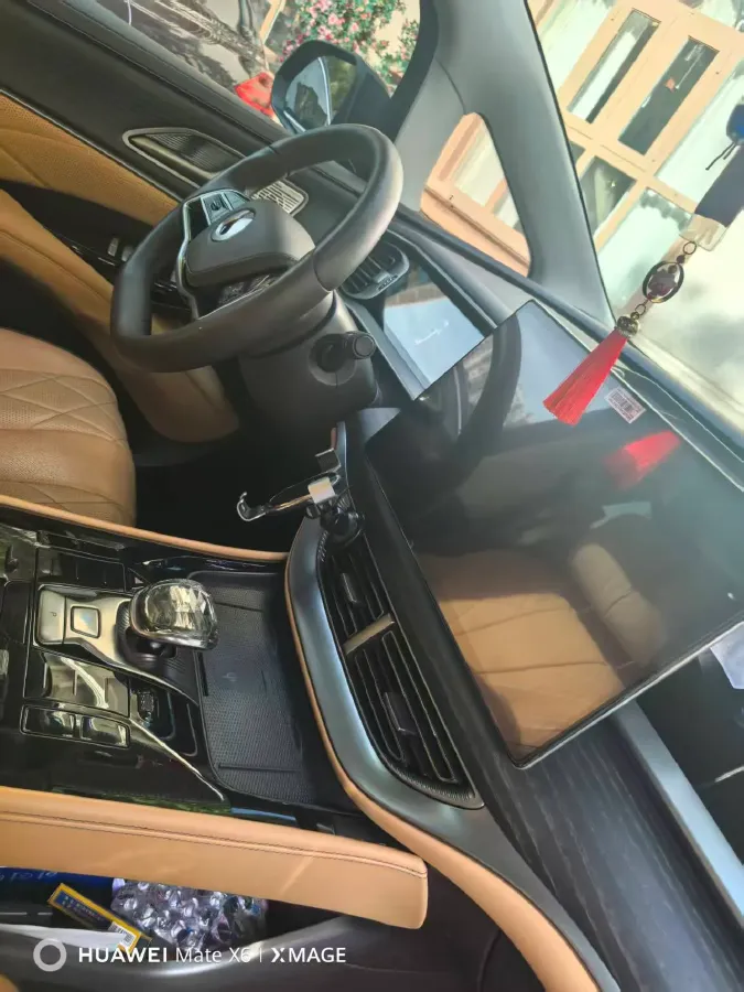 2024 Denza D9 1.5T 139HP L4 E-CVT PHEV 40KWH,autocango,china used car exporter,china ev exporter,chinese used car exporter,chinese used ev exporter