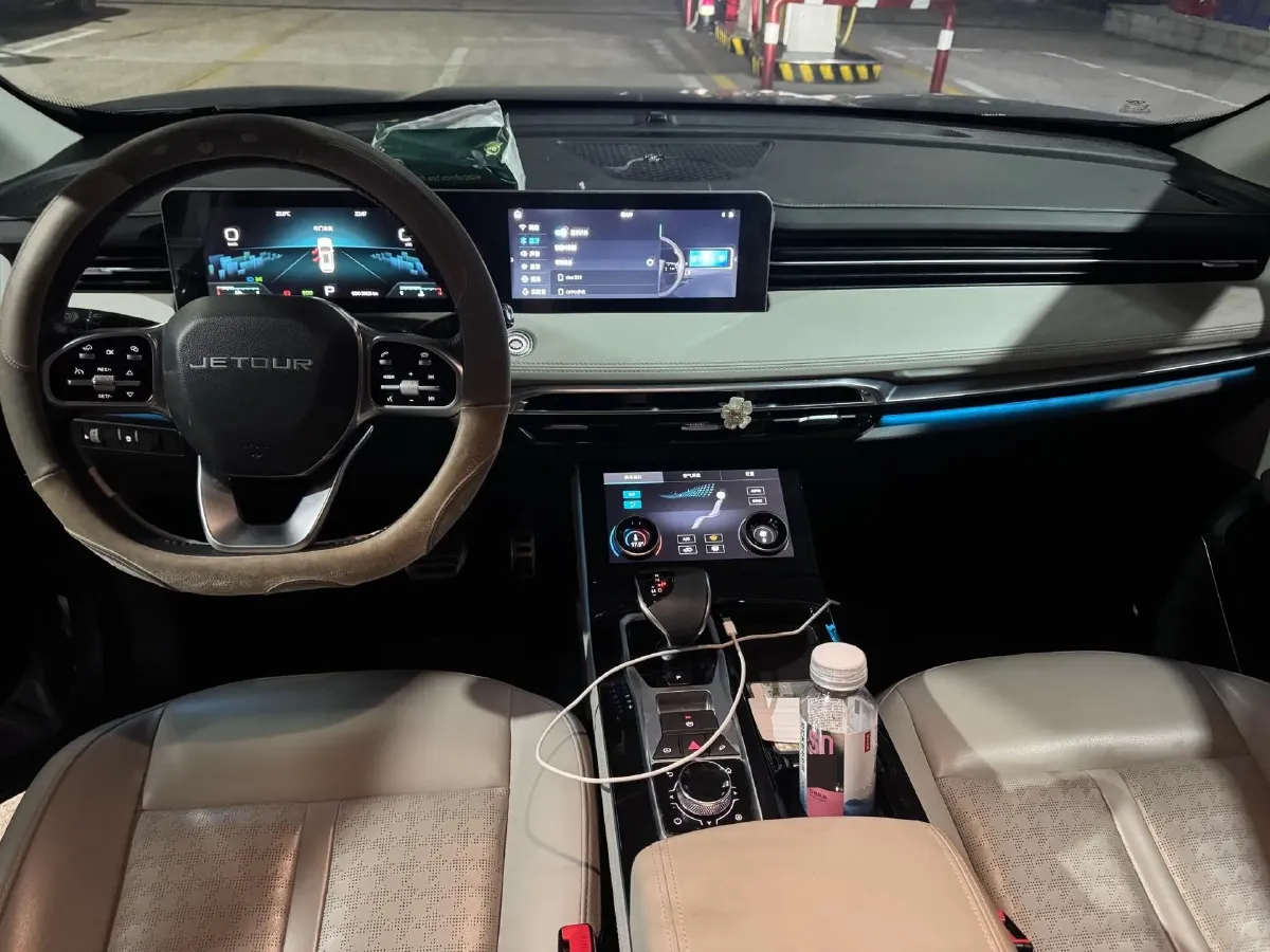 2023 Jetour X70 PRO 2.0T 254HP L4 7DCT,autocango,china used car exporter,china ev exporter,chinese used car exporter,chinese used ev exporter