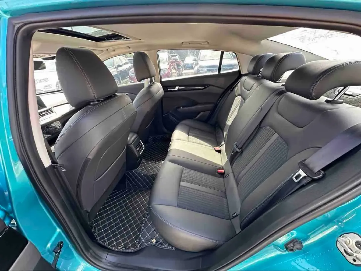 2020 DongFeng Aeolus YiXuan 1.5T 150HP L4 6DCT,autocango,china used car exporter,china ev exporter,chinese used car exporter,chinese used ev exporter