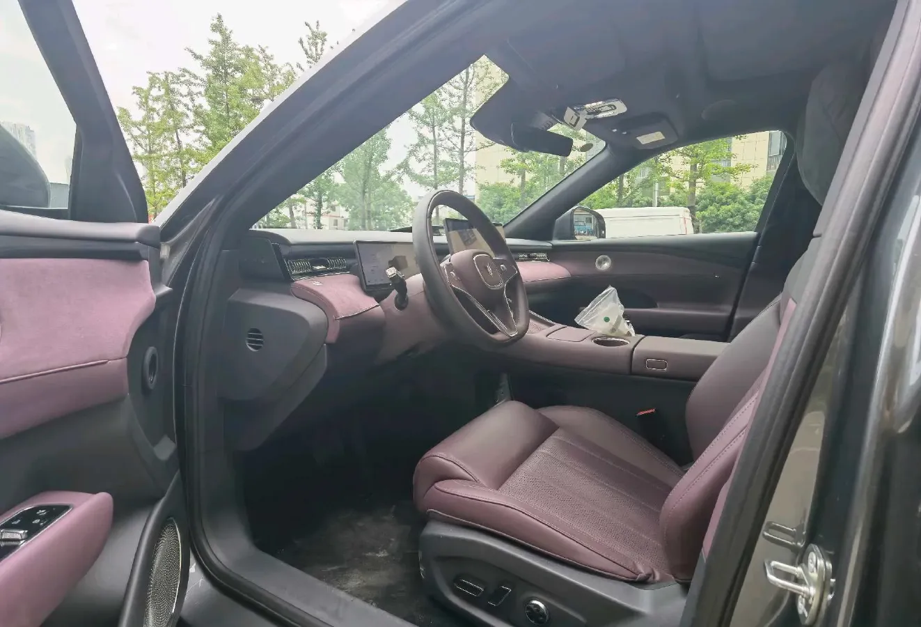 2025 Voyah FREE REEV 129HP REEV,autocango,china used car exporter,china ev exporter,chinese used car exporter,chinese used ev exporter