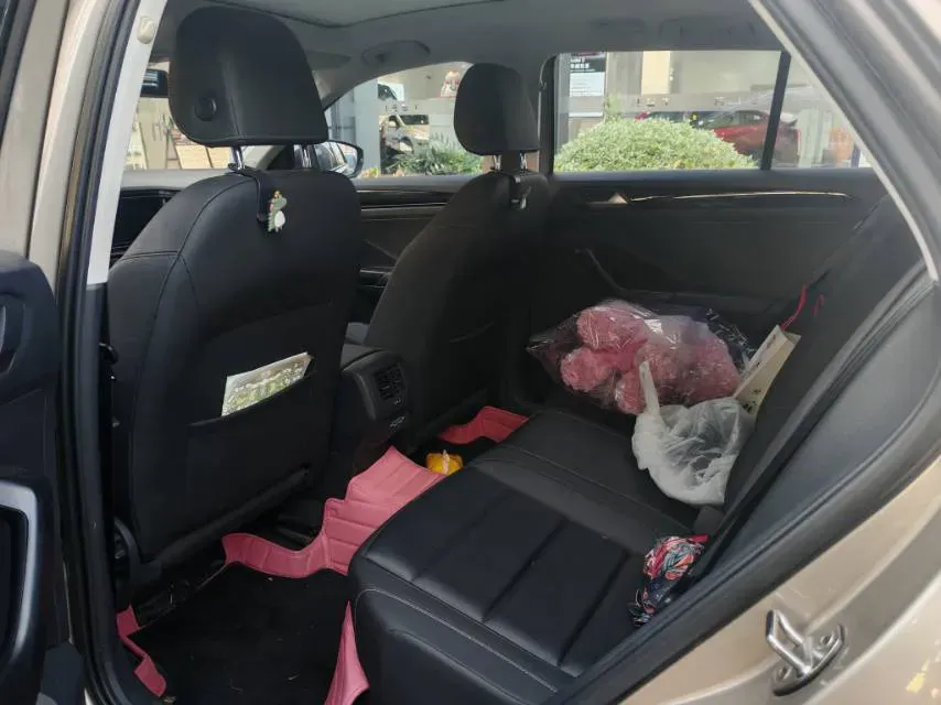 2020 Volkswagen T-Roc 1.4T 150HP L4 7DCT,autocango,china used car exporter,china ev exporter,chinese used car exporter,chinese used ev exporter