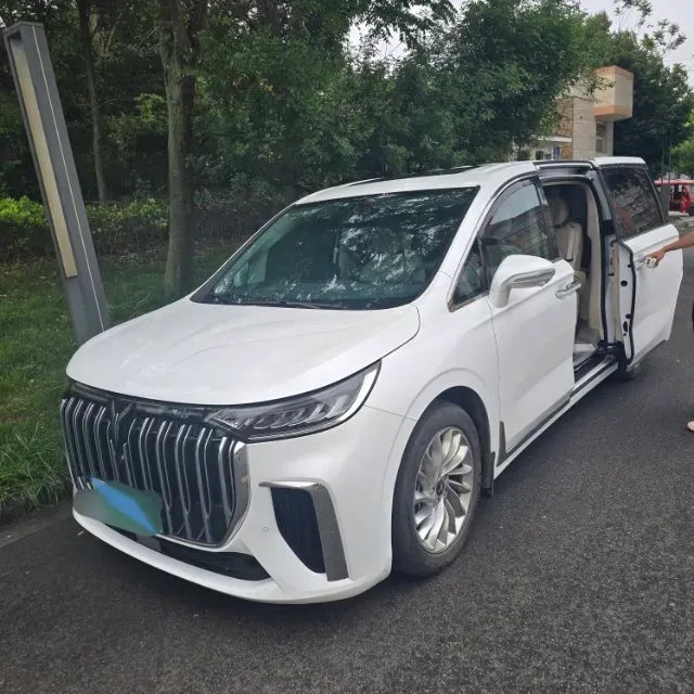2022 Voyah Dream 1.5T 136HP L4 PHEV 25.57KWH,autocango,china used car exporter,china ev exporter,chinese used car exporter,chinese used ev exporter