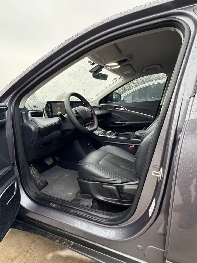 2022 Ford Focus 1.5T 177HP L4 6AT,autocango,china used car exporter,china ev exporter,chinese used car exporter,chinese used ev exporter