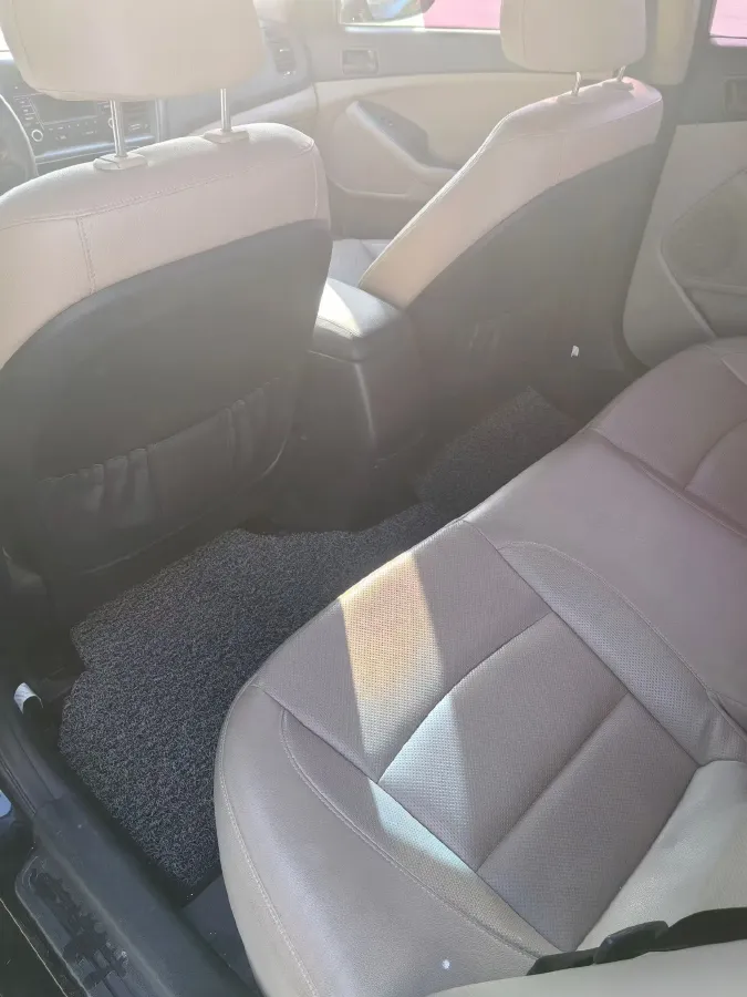 2016 Kia K5 2.0L 161HP L4 6AT,autocango,china used car exporter,china ev exporter,chinese used car exporter,chinese used ev exporter