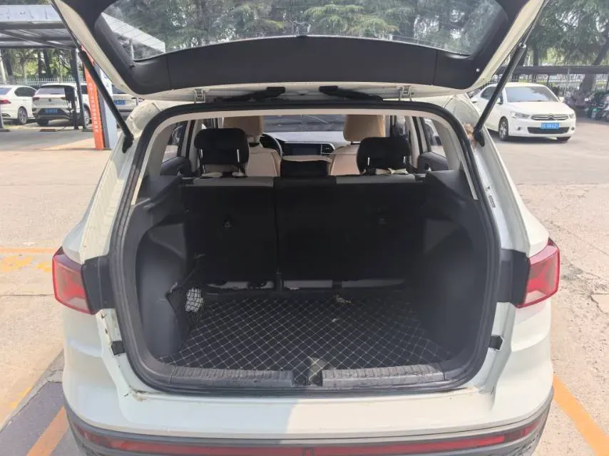 2023 Jetta VS5 1.4T 150HP L4 6AT,autocango,china used car exporter,china ev exporter,chinese used car exporter,chinese used ev exporter