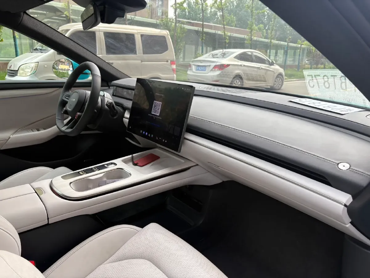 2024 MI SU7 BEV 73.6KWH,autocango,china used car exporter,china ev exporter,chinese used car exporter,chinese used ev exporter