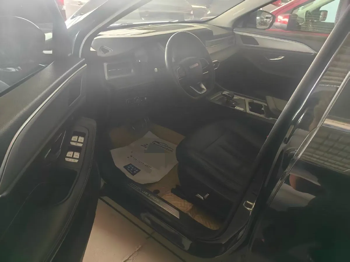 2021 Jetour X90 Plus 1.6T 197HP L4 7DCT,autocango,china used car exporter,china ev exporter,chinese used car exporter,chinese used ev exporter