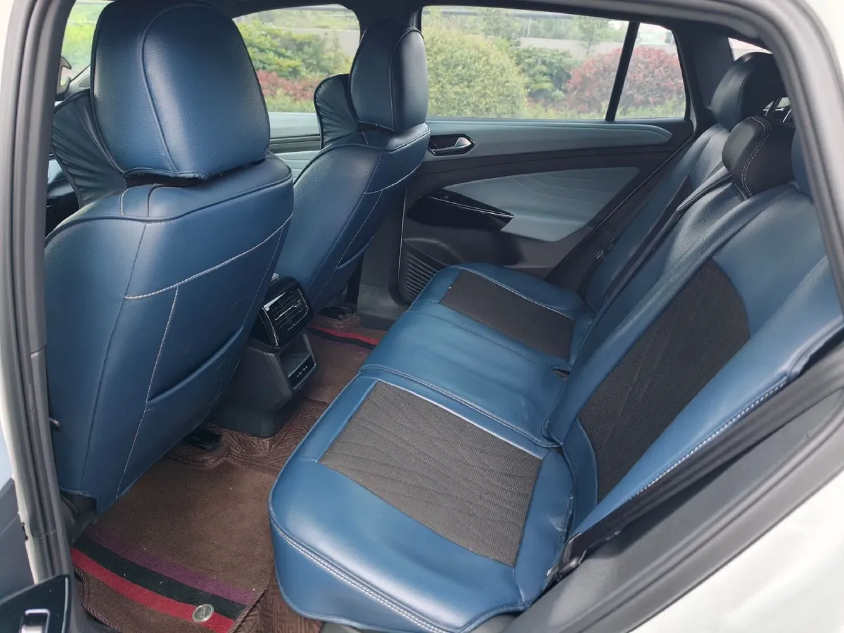 2025 Volkswagen ID.4 X BEV 52.8KWH,autocango,china used car exporter,china ev exporter,chinese used car exporter,chinese used ev exporter